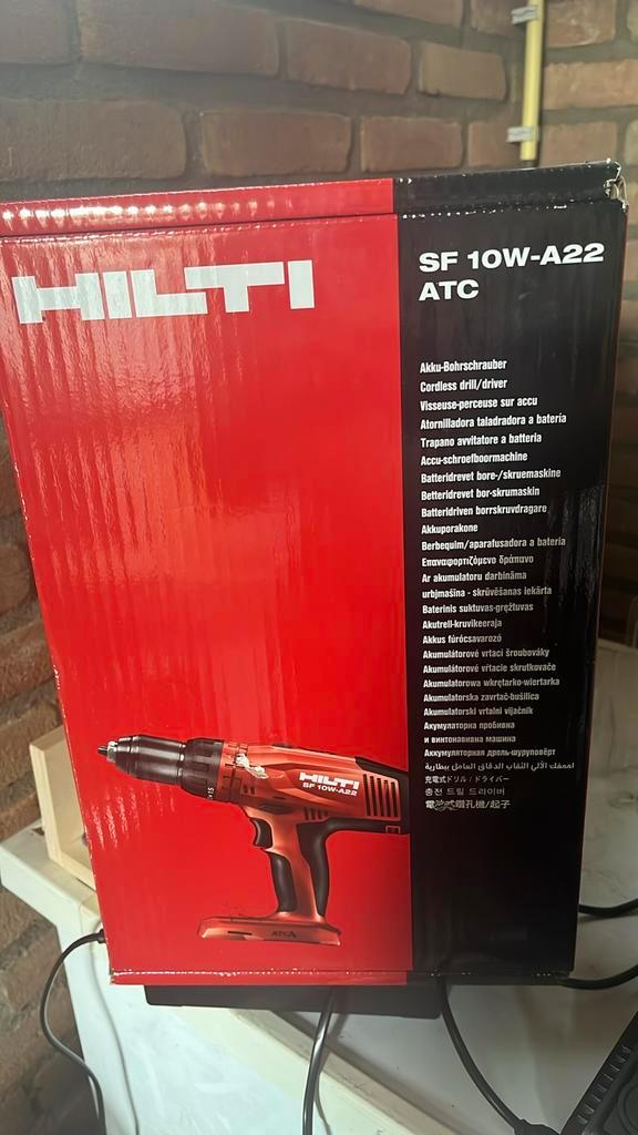 Hilti Accu Boormachine + 2 Accu's & Oplader, Doe-het-zelf en Verbouw, Gereedschap | Machine-onderdelen en Toebehoren, Nieuw, Ophalen of Verzenden
