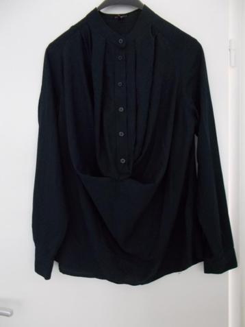 Mooie en zo goed als nieuwe donkerblauwe Damesblouses beschikbaar voor biedingen