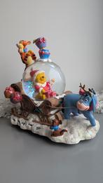 Disney Santa Pooh Snowglobe, Ophalen of Verzenden, Zo goed als nieuw, Overige materialen, Minder dan 25 cm