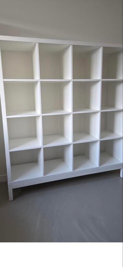 IKEA KALLAX GRATIS!!, Huis en Inrichting, Ophalen, Met plank(en), 150 tot 200 cm, Zo goed als nieuw