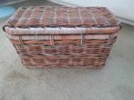 diverse rieten manden, Huis en Inrichting, Woonaccessoires | Schalen en Manden, Ophalen, Mand, Rond, Zo goed als nieuw