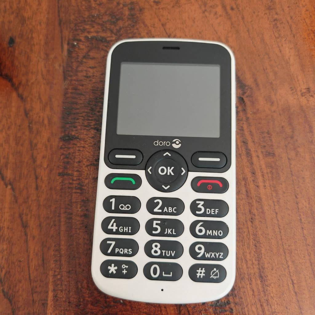 Doro 1880 Senioren Telefoon - Eenvoudig en Betrouwbaar, Geen camera, Ophalen of Verzenden, Zo goed als nieuw, Klassiek of Candybar