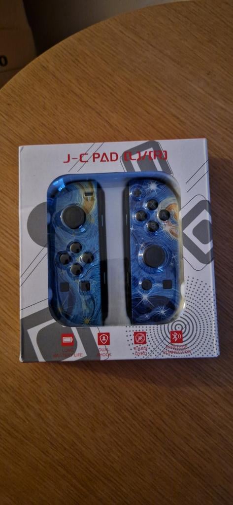 Van Gogh "Starry Night" Controllers voor Nintendo Switch, Spelcomputers en Games, Spelcomputers | Overige, Ophalen of Verzenden