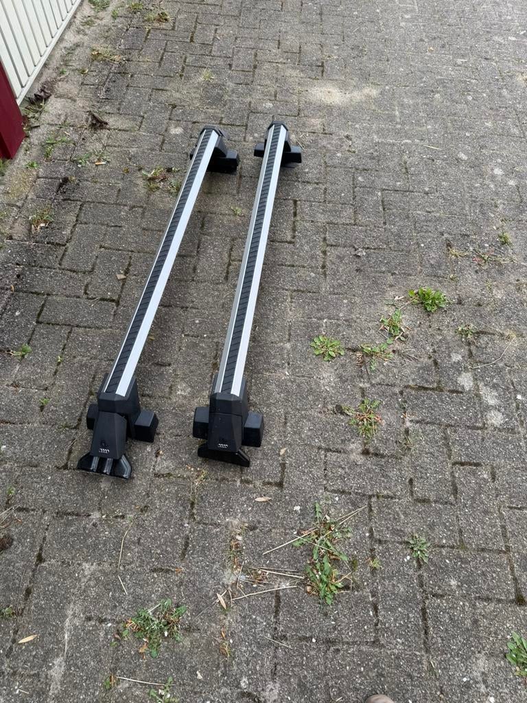 Dakdragers Audi A3 8Y (2021-2026) zonder dakrailing, Auto diversen, Dakdragers, Ophalen, Zo goed als nieuw