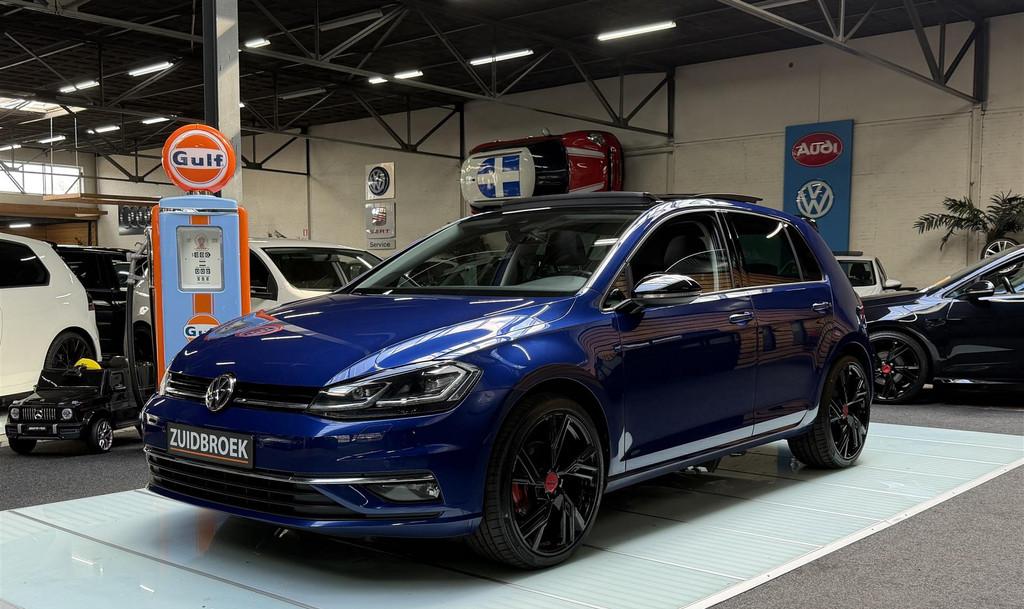 Volkswagen Golf 1.5 TSI Pano! Maxton! Cruise! Clima! Led!, 4 cilinders, Blauw, Origineel Nederlands, Bedrijf