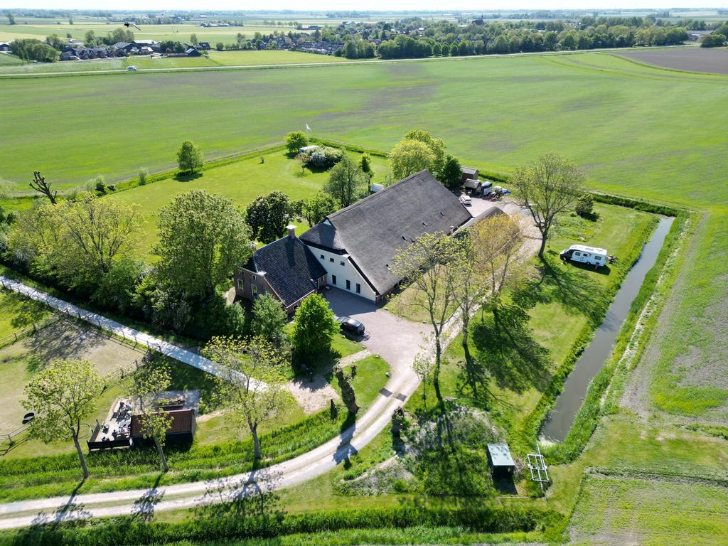 Pensionstalling Holwierde te huur, Stalling