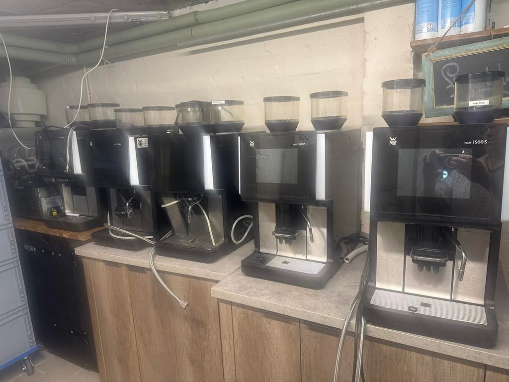 WMF 1500S en 5000S Professionele Koffiemachines, Witgoed en Apparatuur, Koffiezetapparaten, Ophalen, Gebruikt, 10 kopjes of meer
