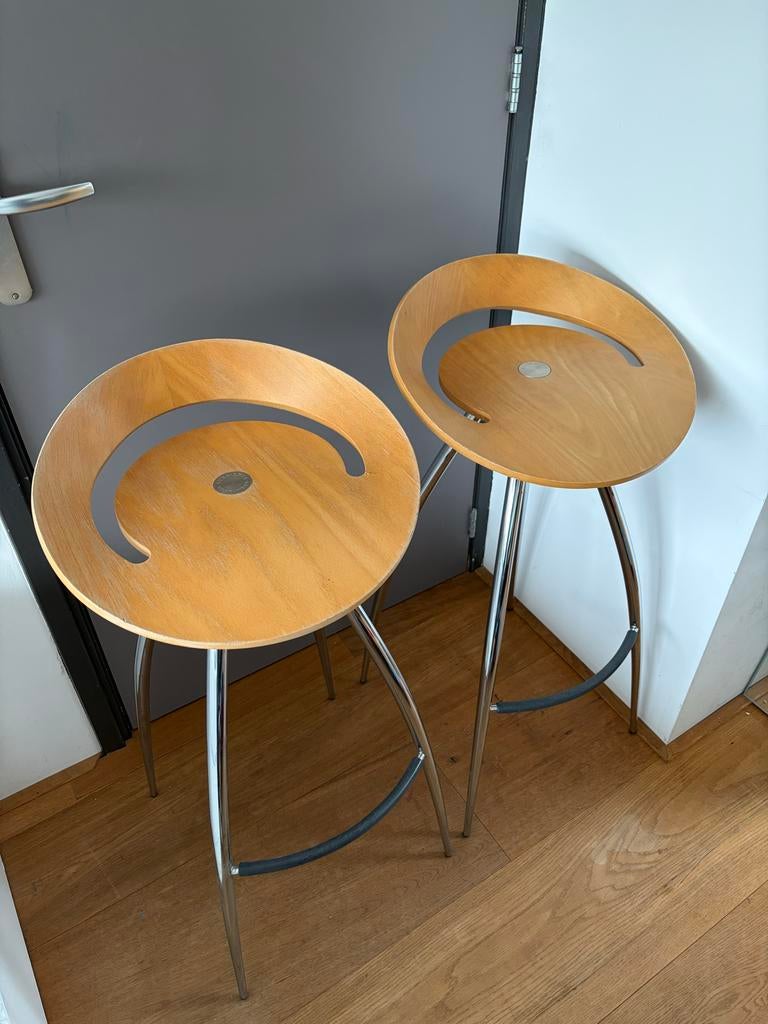 2 Magis Lyra hoge barkrukken, Ophalen, Gebruikt, Met voetsteun, 60 tot 90 cm