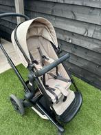 Joolz Day+ custom made in Taupe met zwart onderstel, Kinderen en Baby's, Kinderwagens en Combinaties, Zo goed als nieuw, Verstelbare duwstang