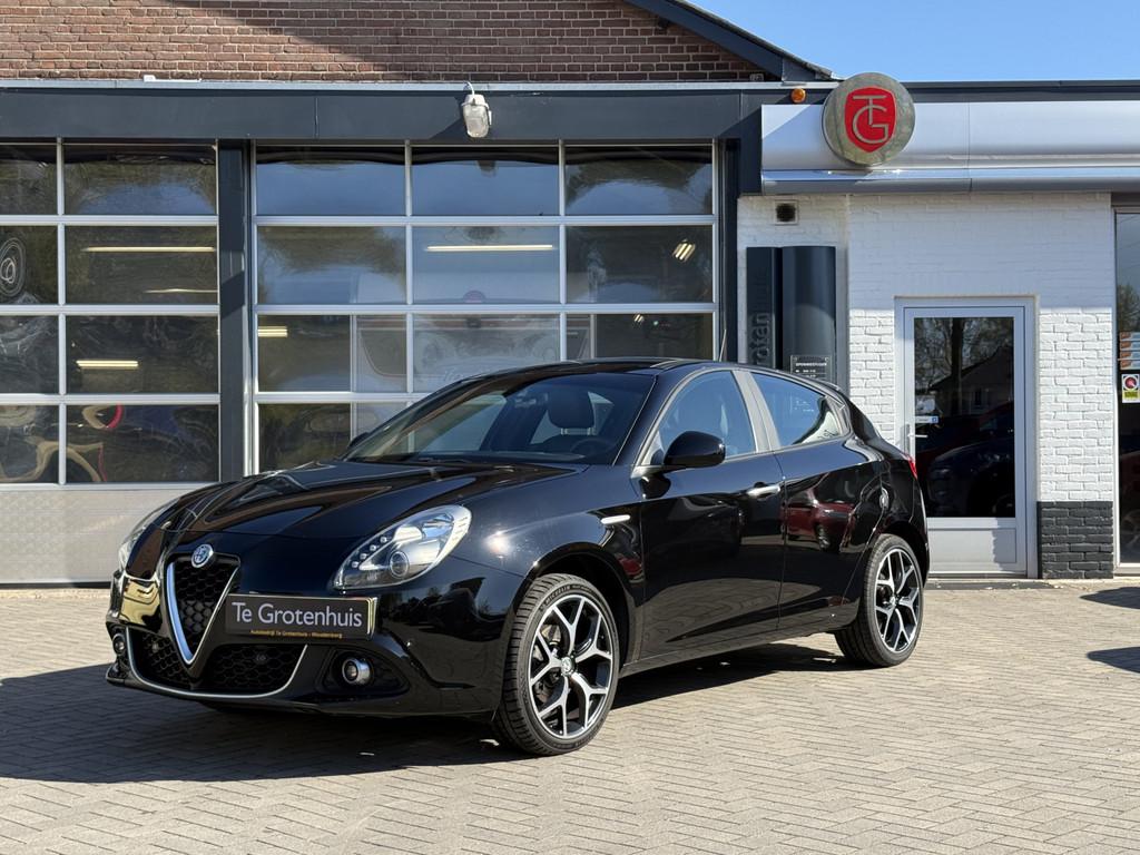 Alfa Romeo Giulietta 1.4 Turbo Sport Super | Leer | Open dak, Auto's, Alfa Romeo, Bedrijf, Te koop, Giulietta, ABS, Airbags, Airconditioning