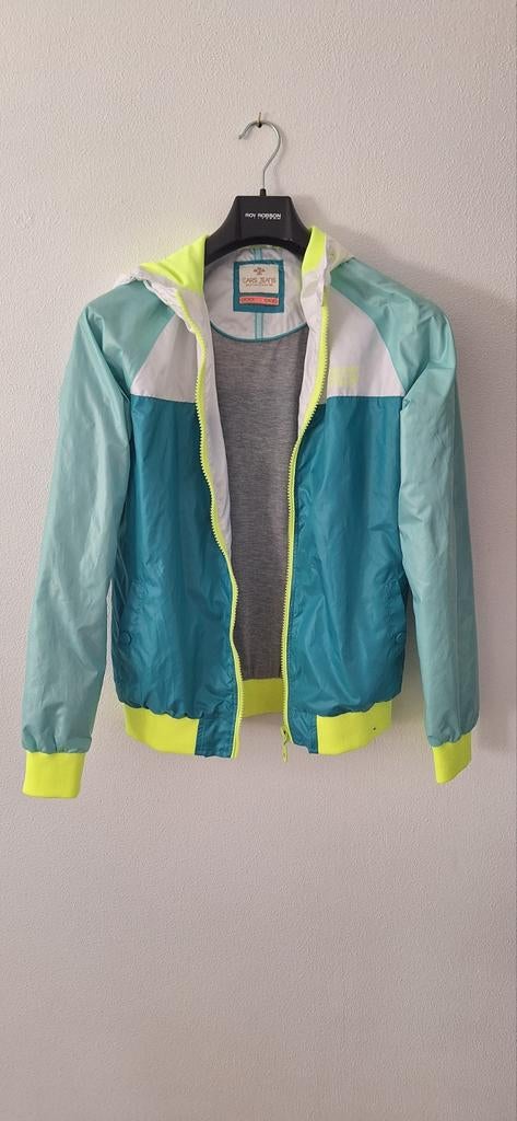 Nieuwe jas Cars mt 176, Kinderen en Baby's, Kinderkleding | Maat 176, Ophalen of Verzenden, Nieuw, Jongen, Jas