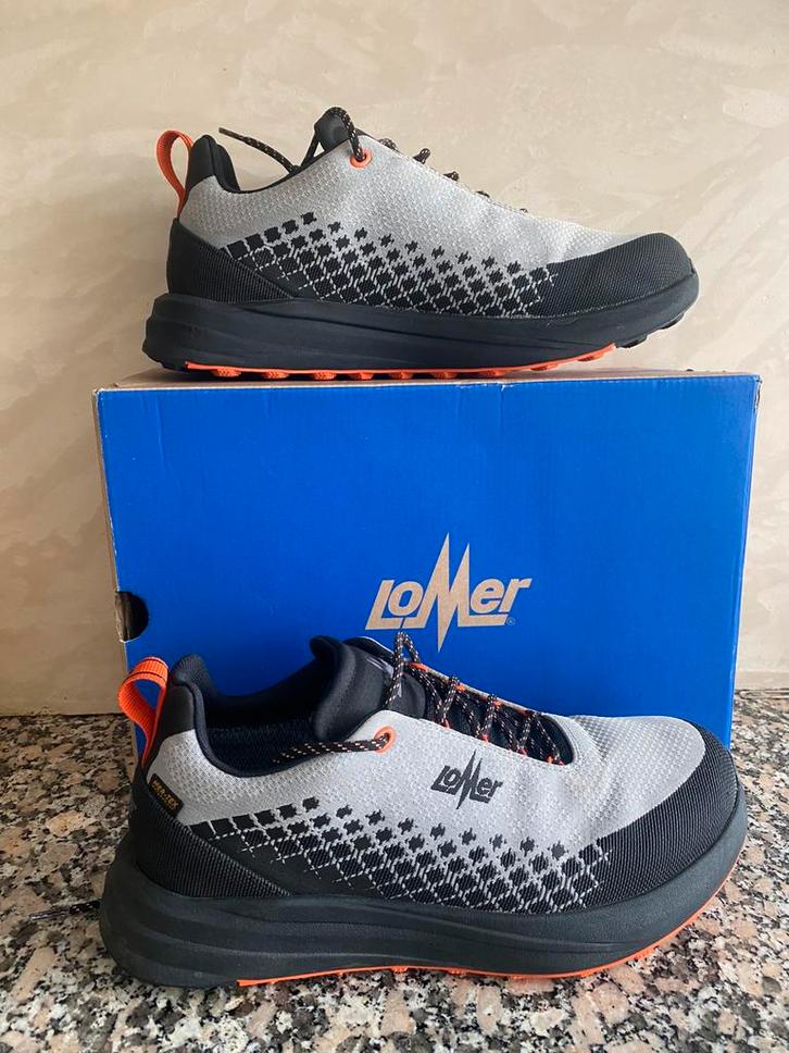 Lomer gravity mtx heren wandelschoenen waterdicht grijs 43, Kleding | Heren, Schoenen, Zo goed als nieuw, Wandelschoenen of Bergschoenen