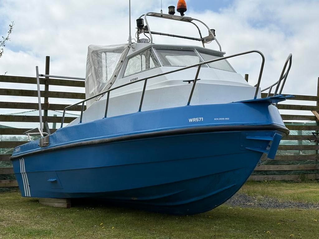 Jumbo 585 fish, Watersport en Boten, Vis- en Consoleboten, 70 pk of meer, 3 tot 6 meter, Benzine, Buitenboordmotor, Polyester