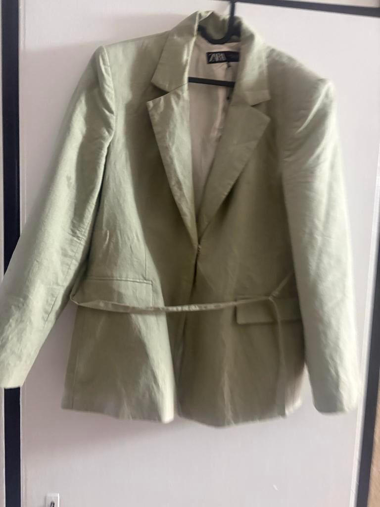 Zara Blazer met ceintuur - Lichtgroen - Maat XL, Ophalen, Maat 46/48 (XL) of groter, Zo goed als nieuw, Jasje