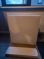 Besta ikea kastje 60x22x64 met 2 planken, Ophalen, Zo goed als nieuw