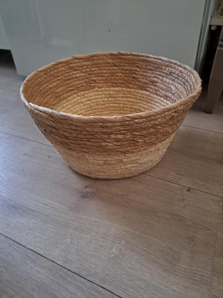 Hele mooie rieten mand nieuw, Ophalen, Nieuw