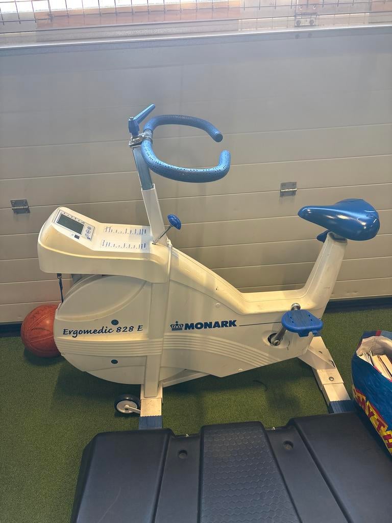 Monark Ergomedic 828E Hometrainer / Testfiets, Sport en Fitness, Fitnessapparatuur, Gebruikt, Hometrainer, Benen, Metaal, Ophalen