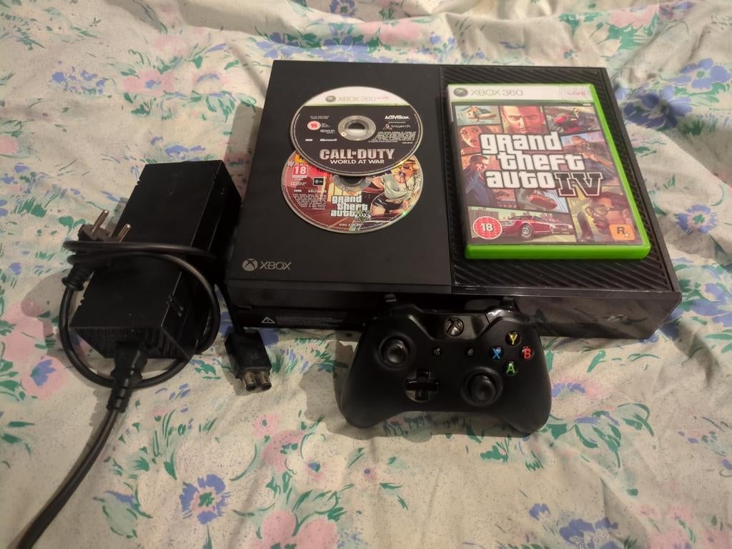 Xbox One 1TB + 1 controller + GTA 4/5 en CoD, Spelcomputers en Games, Spelcomputers | Xbox One, Xbox One, Ophalen of Verzenden