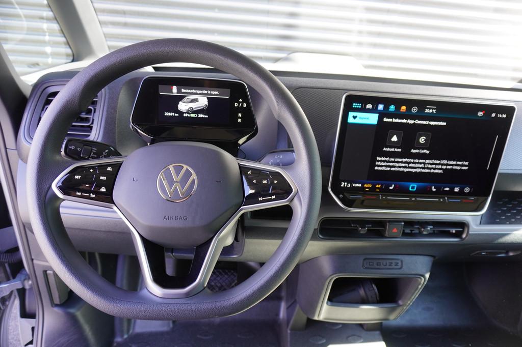 Volkswagen ID. Buzz Cargo 79 kWh 286pk 461km WLTP Achterdeur, Automaat, Gebruikt, Volkswagen, Zilver of Grijs