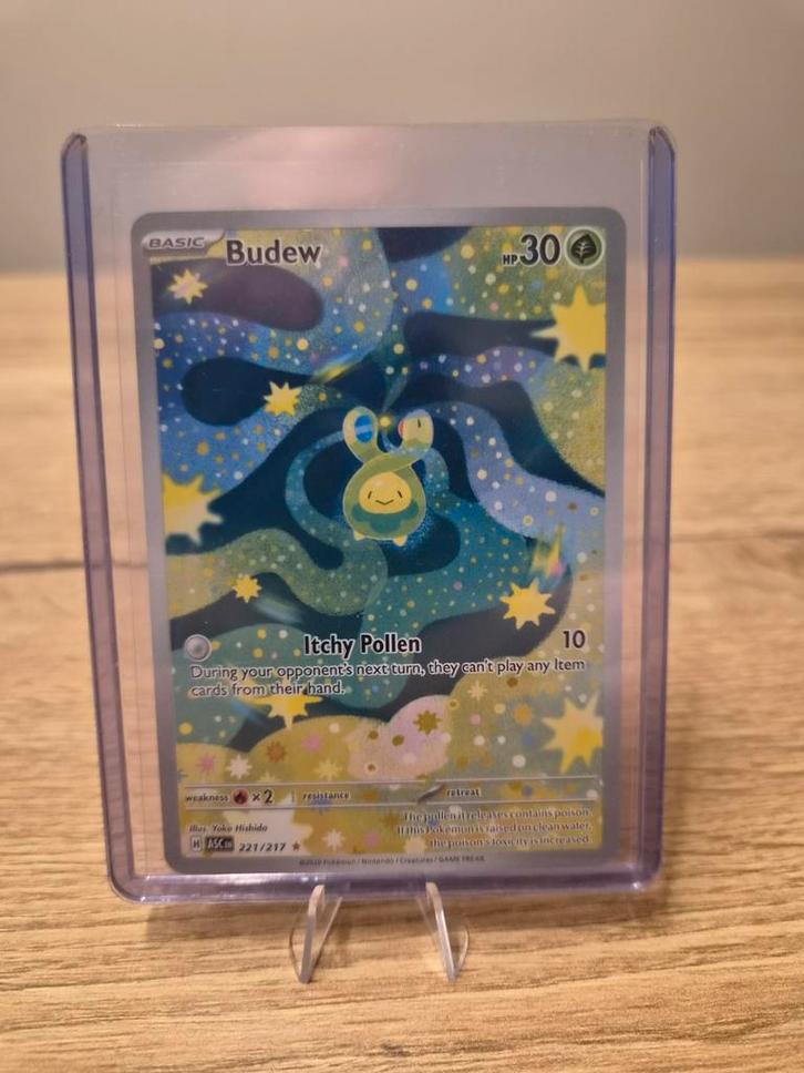 Pokémon - Budew (ASC 221) - M, Hobby en Vrije tijd, Verzamelkaartspellen | Pokémon, Ophalen of Verzenden