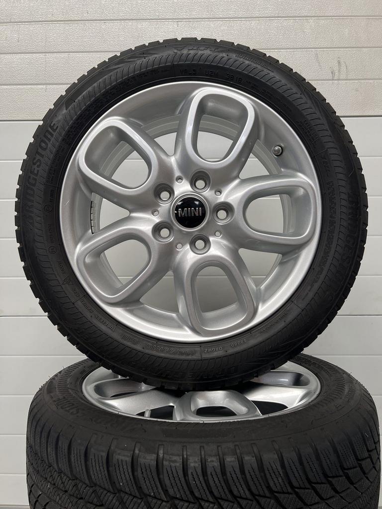 NIEUW 16’’ MINI COOPER VELGEN WINTERBANDEN F55 F56 F57 STYLI, Auto-onderdelen, Banden en Velgen, -, Banden en Velgen, Nieuw, 195 mm