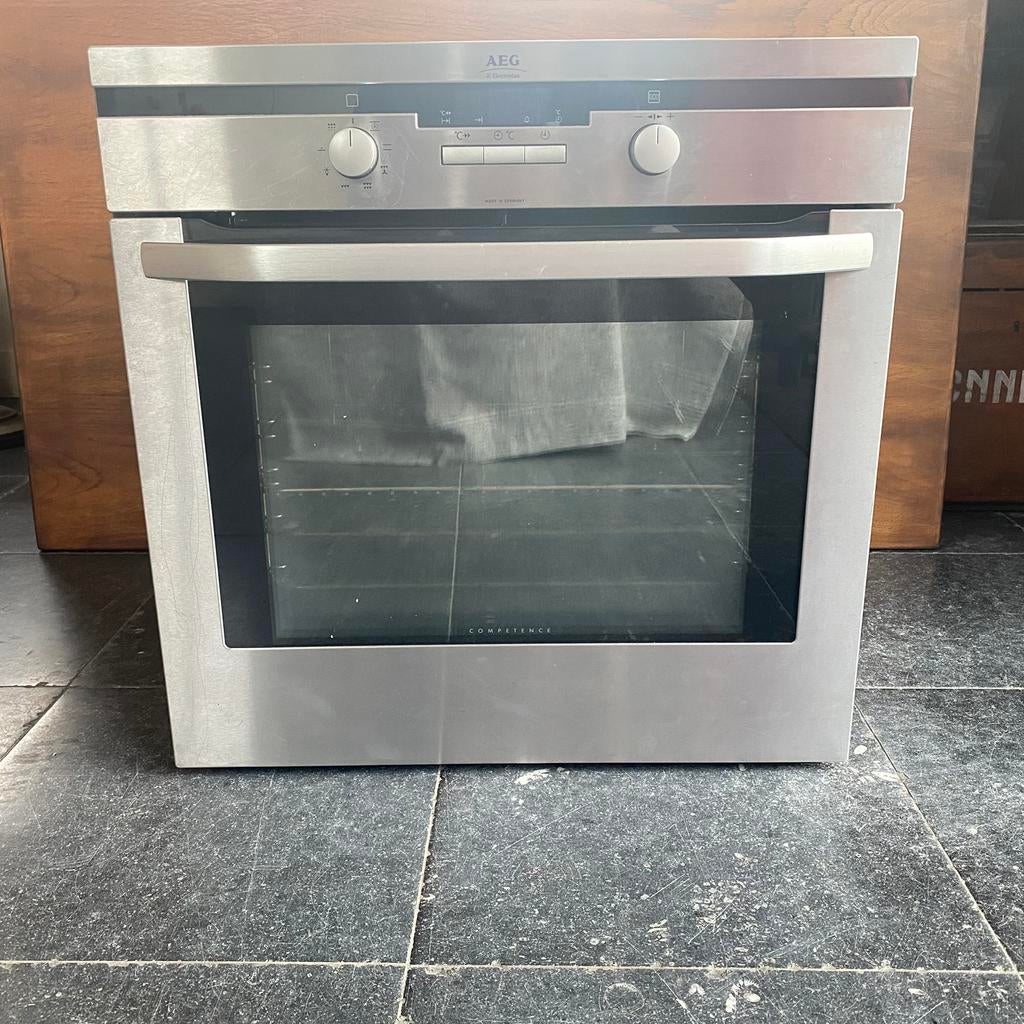 AEG Electrolux elektrische inbouwoven Competence B5741-4, Witgoed en Apparatuur, Ovens, Gebruikt, Hete lucht, Oven met grill, Inbouw