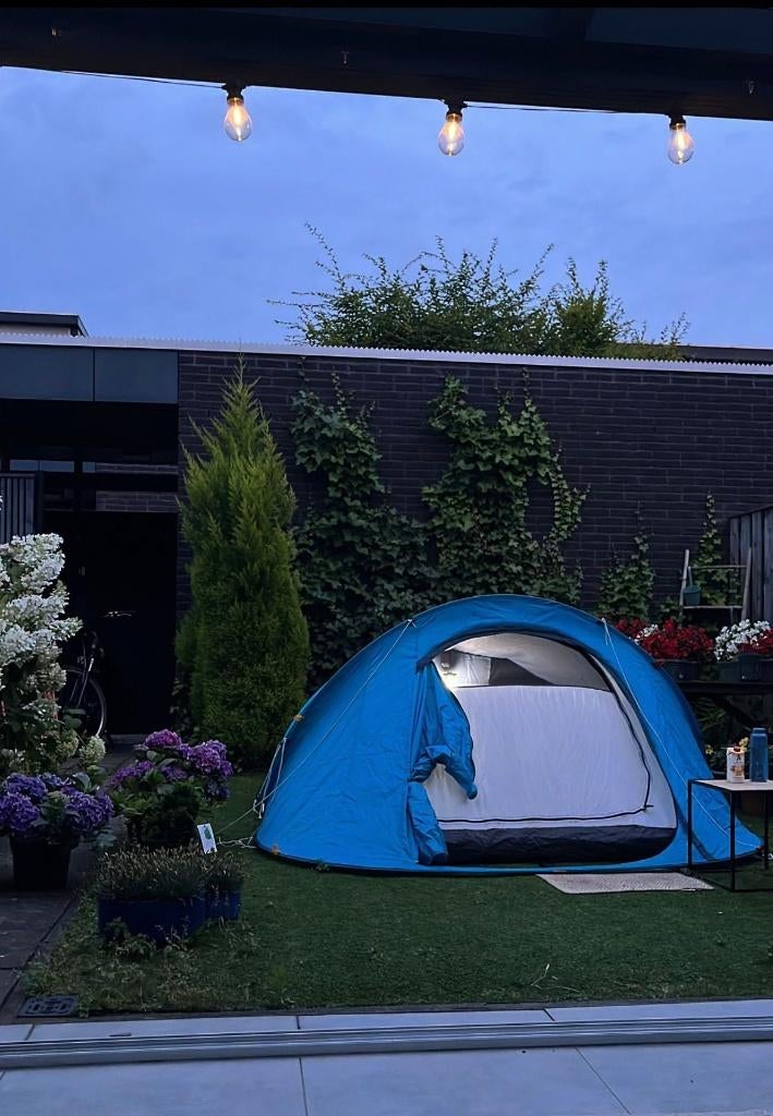 2 second pop-up Tent for 2/3 person. Easy to use., Ophalen, Zo goed als nieuw, Tot en met 3