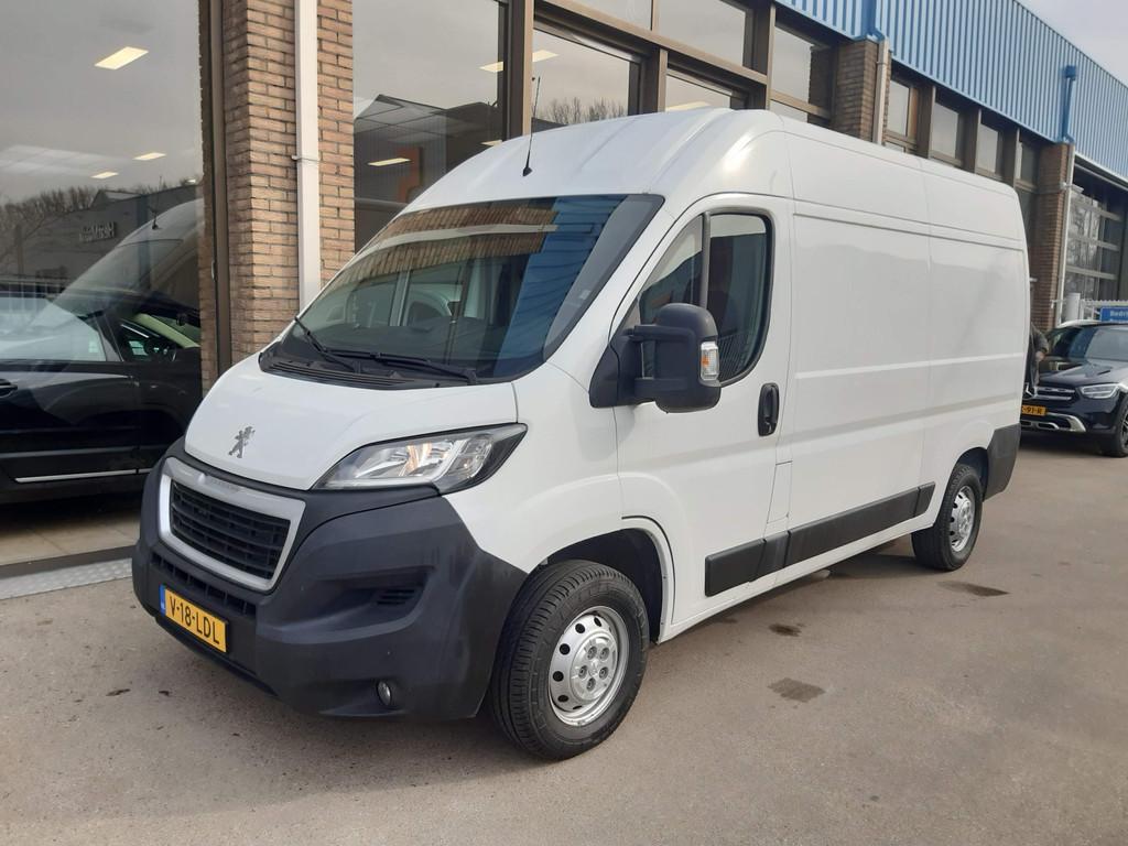 Peugeot Boxer 2.2 BlueHDi 140 Pk L2H2 Airco Cruise control N, Voorwielaandrijving, Stof, Gebruikt, 4 cilinders