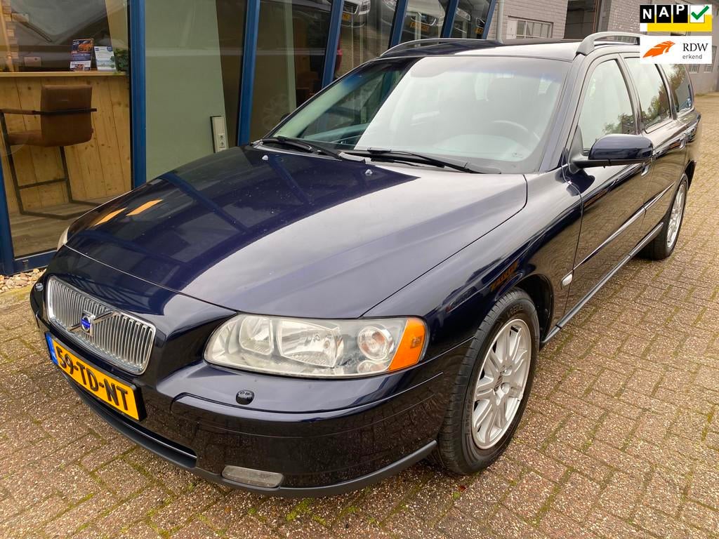 Volvo V70 2.4 Edition II Automaat & 74.000KM, Auto's, Volvo, Bedrijf, Te koop, V70, ABS, Airbags, Airconditioning, Boordcomputer