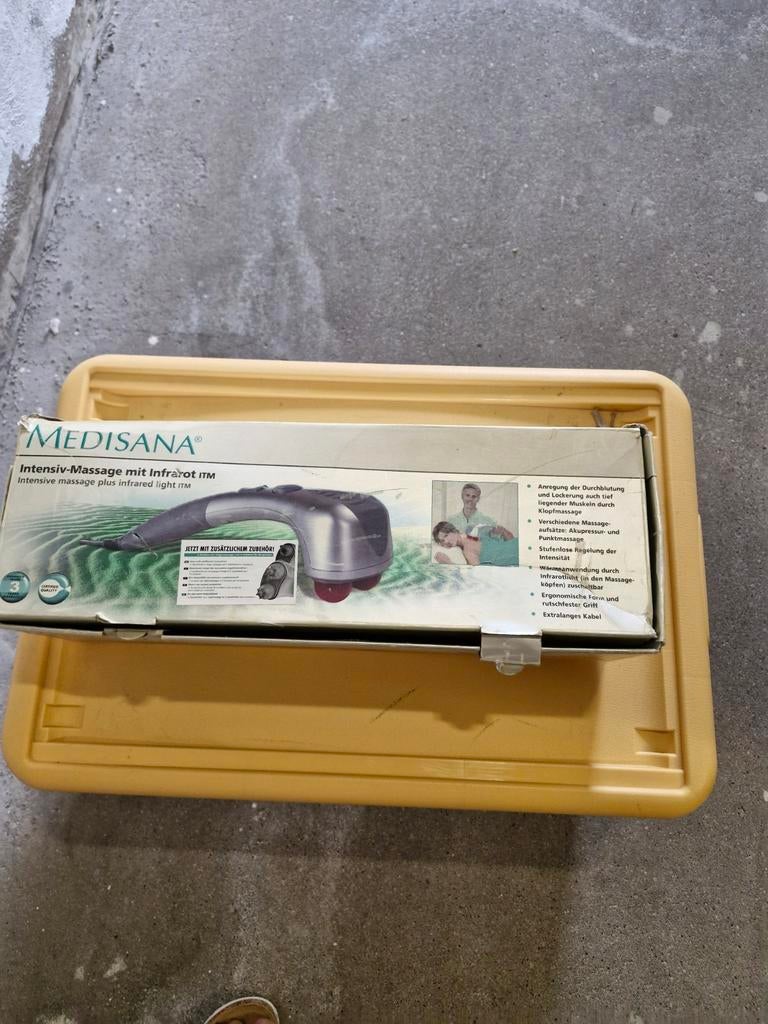 Medisana Intensief Massageapparaat met Infrarood, Ophalen of Verzenden, Gebruikt, Apparaat