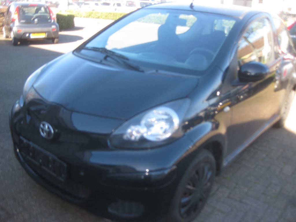 voor bumper, scherm, spatboard , toyota aygo, Auto-onderdelen, Ophalen of Verzenden, Voor, Toyota, Bumper