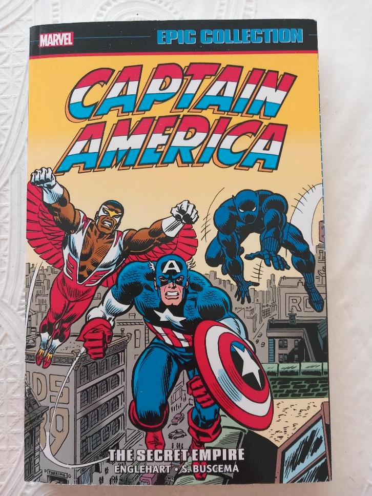 CAPTAIN AMERICA EPIC COLLECTION THE SECRET EMPIRE, Boeken, Strips | Comics, Zo goed als nieuw, Meerdere comics, Amerika, Ophalen of Verzenden