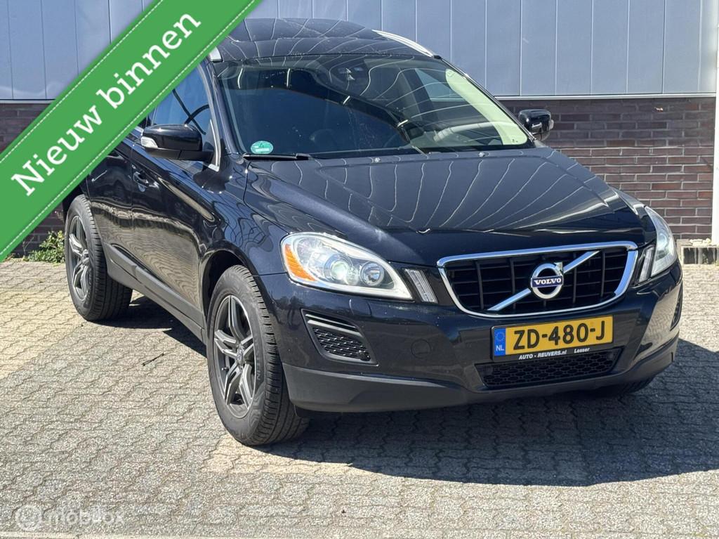 Volvo XC60 2.0 D3 Kinetic AWD, Auto's, Volvo, Euro 5, 15 km/l, Gebruikt, 1715 kg