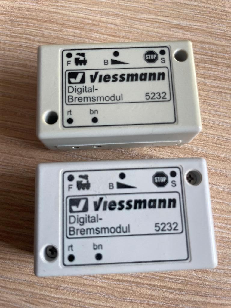 viessmann 5232 remmodules - 2 stuks, Hobby en Vrije tijd, Modeltreinen | H0, Wisselstroom, Locomotief, Zo goed als nieuw, Ophalen