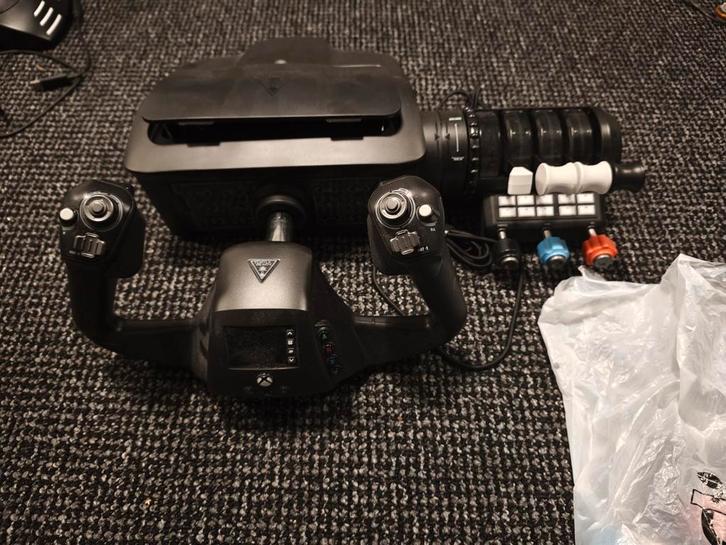 Turtle Beach VelocityOne Flight Yoke + Throttle – Xbox & PC, Computers en Software, Joysticks, Gebruikt, Ophalen