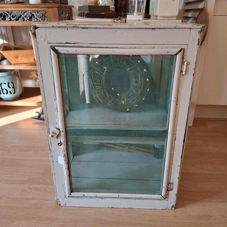 Prachtige brocante/vintage vliegenkast., Antiek en Kunst, Curiosa en Brocante, Ophalen of Verzenden