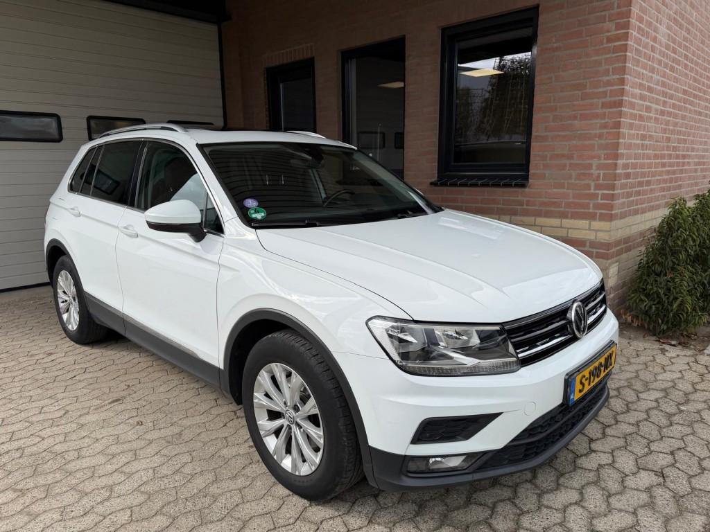 Volkswagen TIGUAN 1.5 TSI 150pk pano trekh massage alcantara, Euro 6, 150 pk, Alcantara, Wit