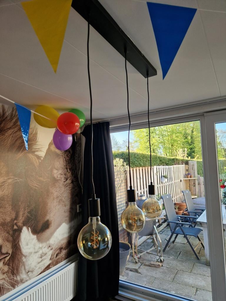 Metalen hanglamp met amber lumen pitten, Huis en Inrichting, Lampen | Hanglampen, Ophalen of Verzenden, Minder dan 50 cm