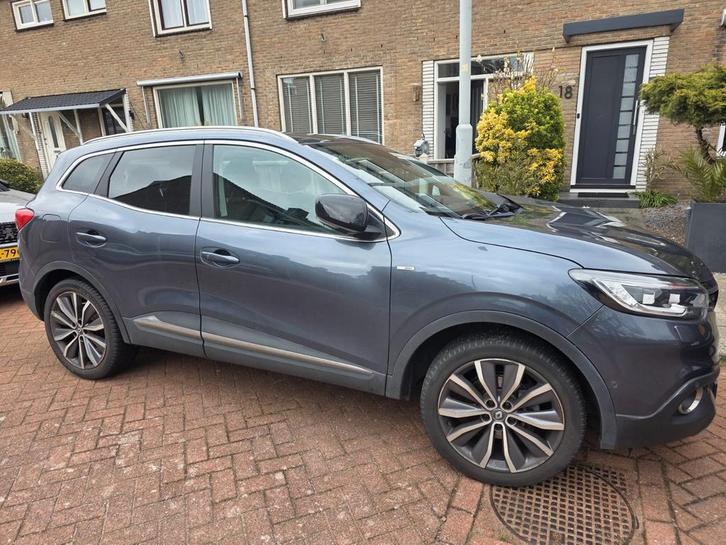Renault Kadjar Energy TCe 130pk 2015 Grijs, Auto's, Renault, Particulier, Kadjar, ABS, Achteruitrijcamera, Airbags, Airconditioning