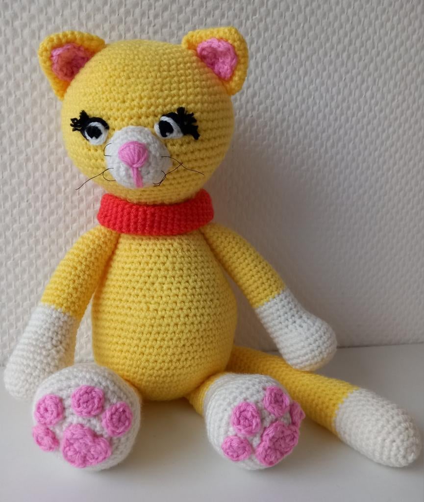 Gondas Creaties Poes geel gehaakt met acryl supersnoezig, Ophalen of Verzenden, Nieuw