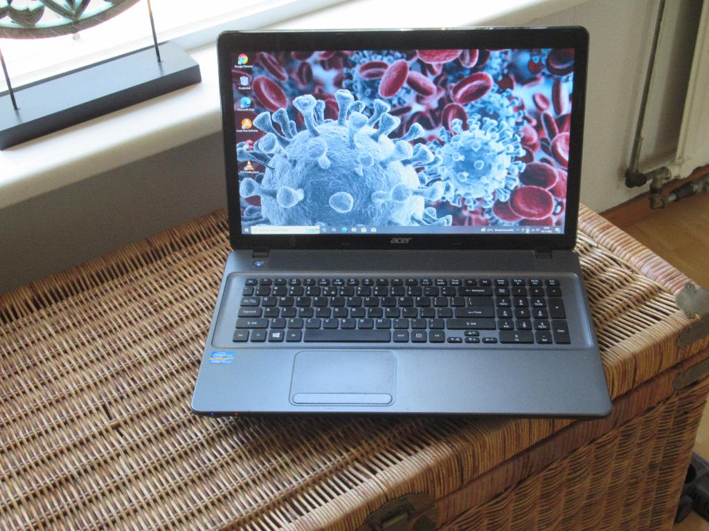 acer aspire e1 731  i5, Computers en Software, Windows Laptops, HDD, 2 tot 3 Ghz, Qwerty, Ophalen of Verzenden