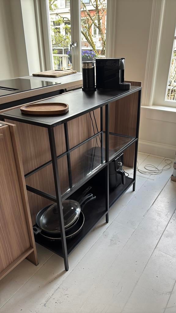 Vitrine kastje, Ophalen, 50 tot 100 cm, Zo goed als nieuw, 25 tot 50 cm