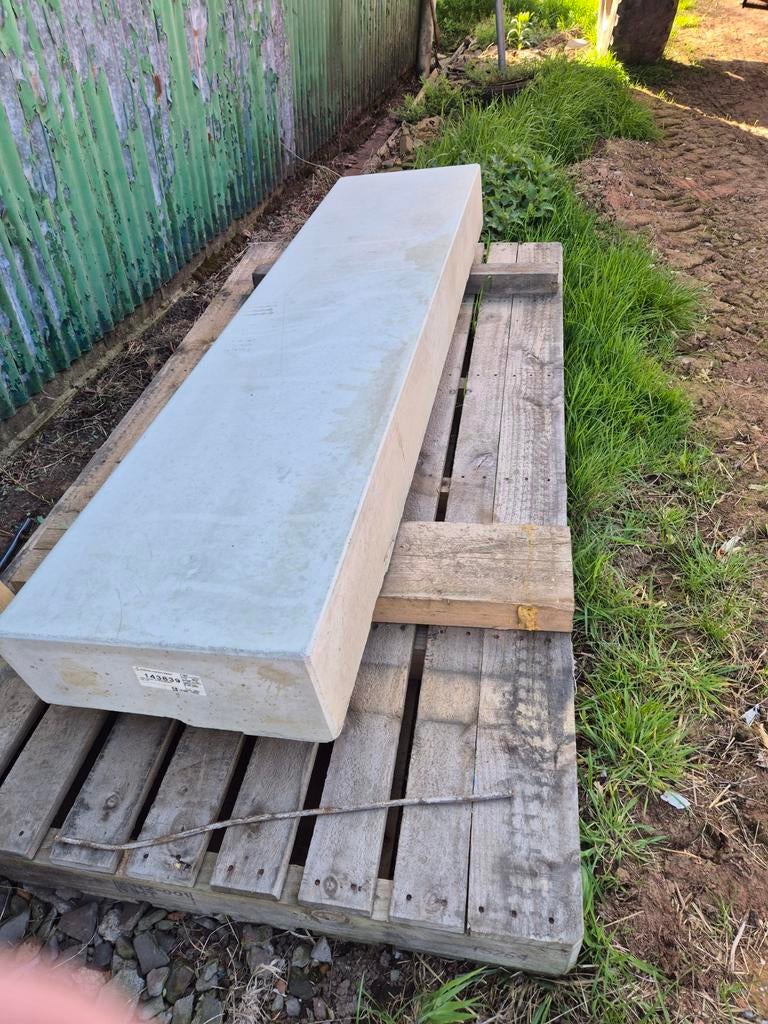 Betonnen trede 200x50x18 cm, Doe-het-zelf en Verbouw, Metselstenen, Ophalen, Nieuw, Beton