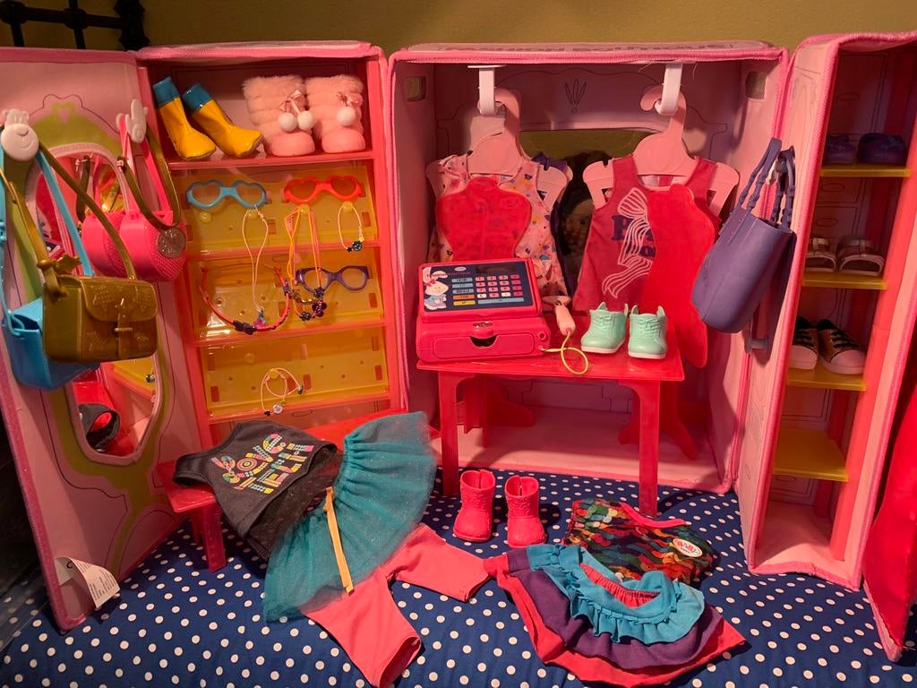 Baby born poppen Boutique plus inhoud!!, Kinderen en Baby's, Speelgoed | Poppen, Ophalen of Verzenden, Zo goed als nieuw, Babypop