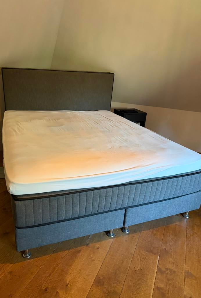 Serta bed, Ophalen, Overige materialen, Gebruikt, Tweepersoons