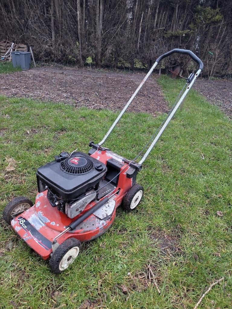 Duwmaaier torro 48cm, Tuin en Terras, Grasmaaiers, Gebruikt, Benzine-grasmaaier, 40 t/m 49 cm, Cirkelmaaier, Opvangzak, Ophalen of Verzenden