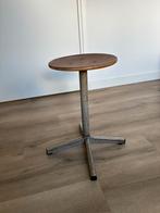 Vintage kruk, Ophalen, Zo goed als nieuw, Hout