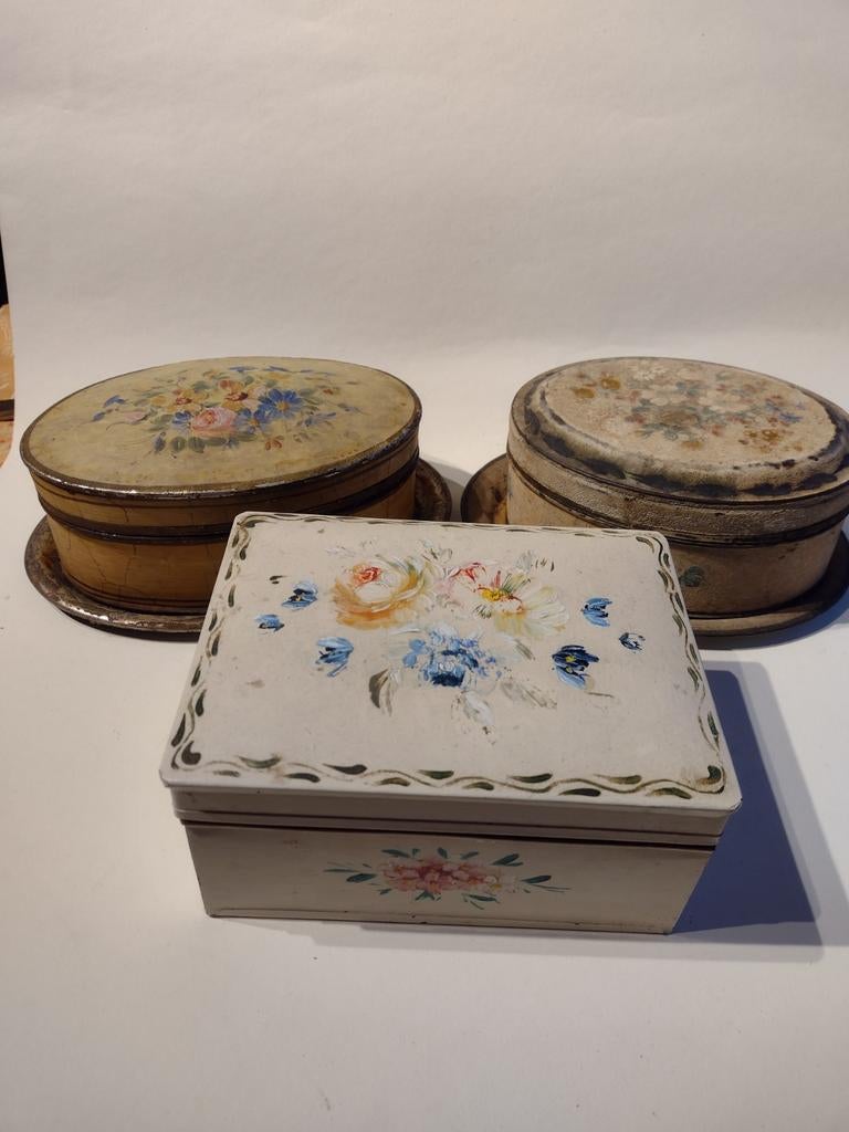 partij 9 antieke metalen blikken / trommels, Verzamelen, Blikken, Ophalen, Gebruikt, Koek(jes)