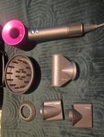Dyson  supersonic , incl toebehoren en koffer, Ophalen, Zo goed als nieuw, Föhn of Haardroger