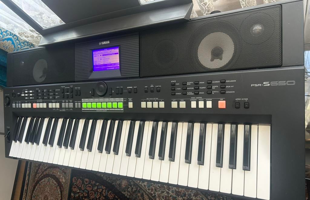 Yamaha psr S 650., Muziek en Instrumenten, Keyboards, Ophalen of Verzenden, Zo goed als nieuw, 61 toetsen, Yamaha
